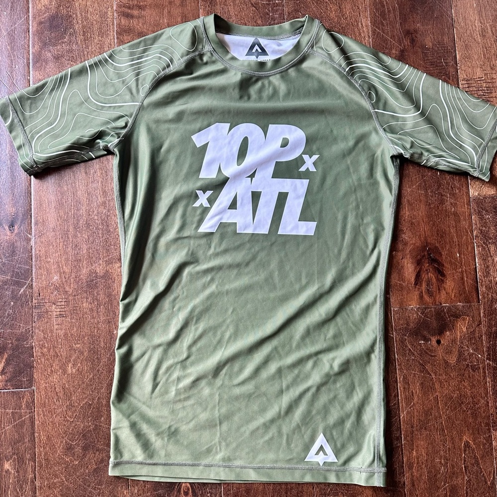 10th planet rashguard